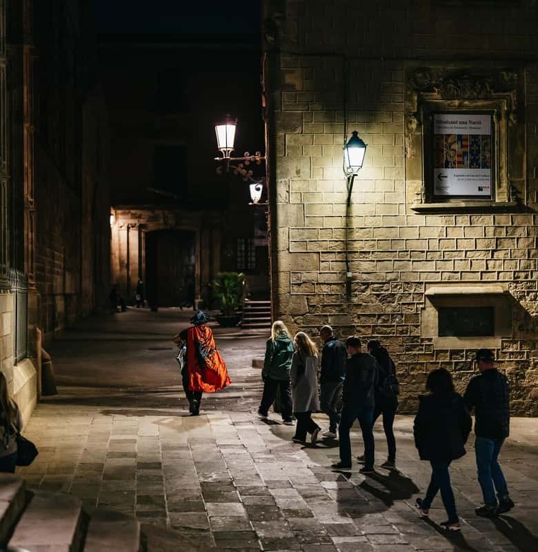 Barcelona: Gothic Quarter Ghosts and Legends Walking Tour